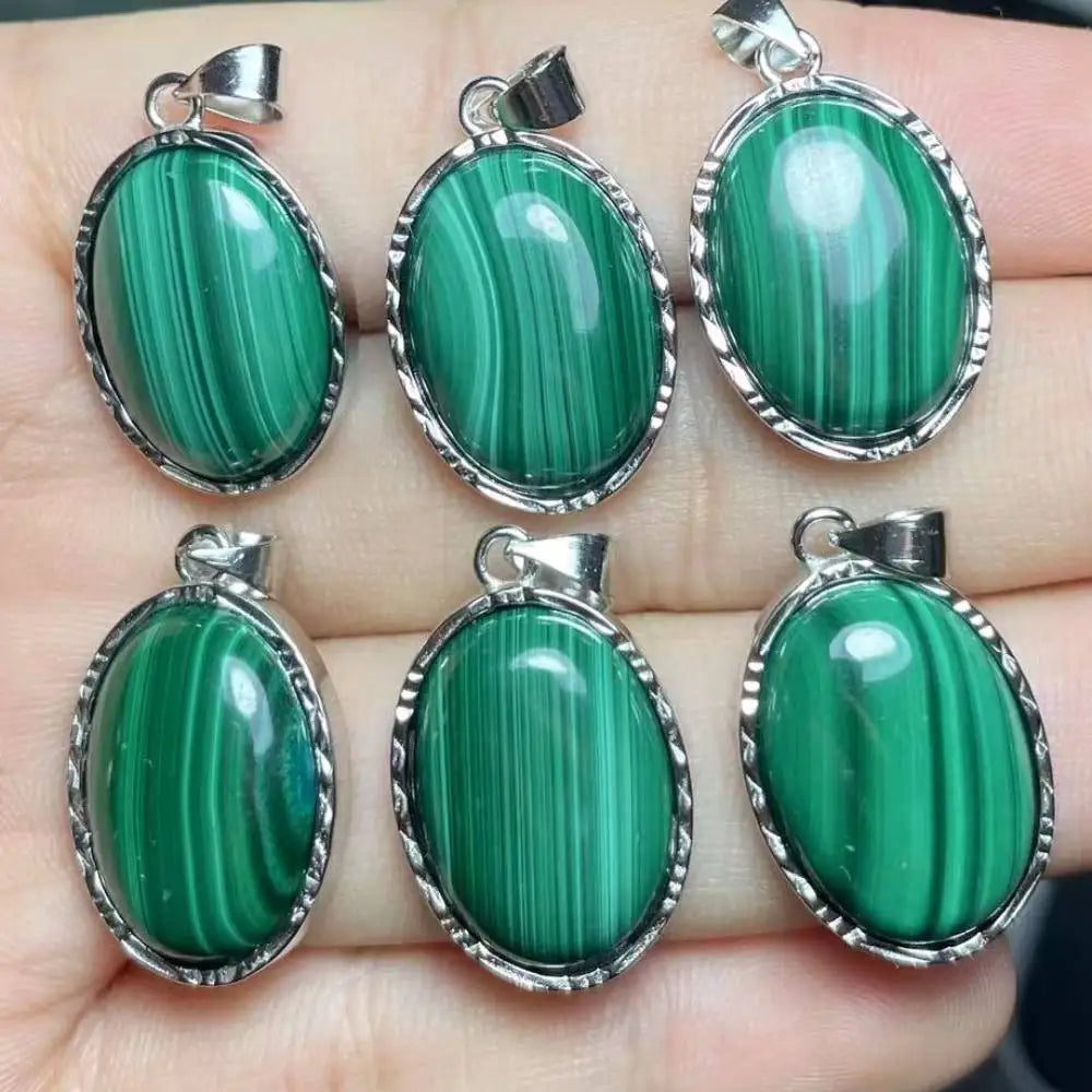 4 Stück AKAC ca. 13*18mm Anhänger aus natürlichem Malachit und Weißkupfer, zufällige Auswahl