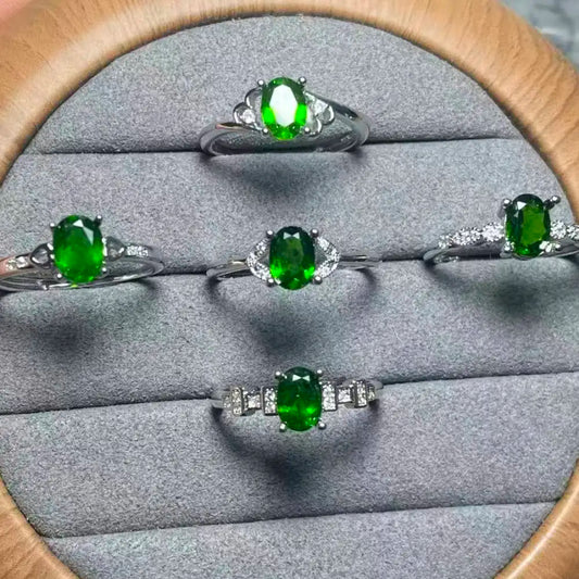 5 Stk. AKAC ca. 5x7mm natürlicher grüner Diopsid für DIY-Herstellung, zufällige Auswahl