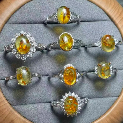 5 piezas de ámbar natural AKAC de aproximadamente 7x9 mm para manualidades (se envían al azar).