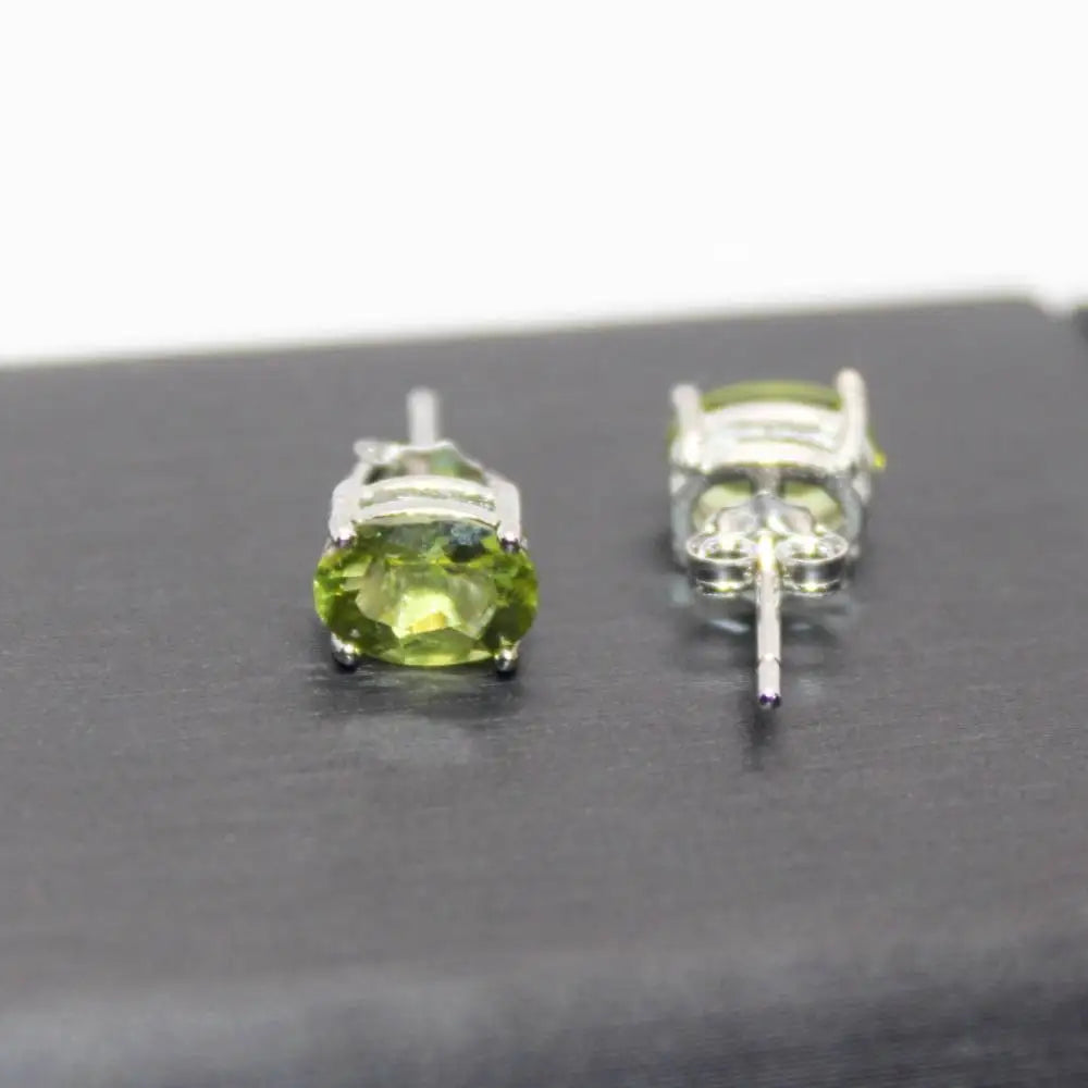 925 스털링 실버 약 5*7mm 천연 페리도트 스터드 귀걸이 도매
