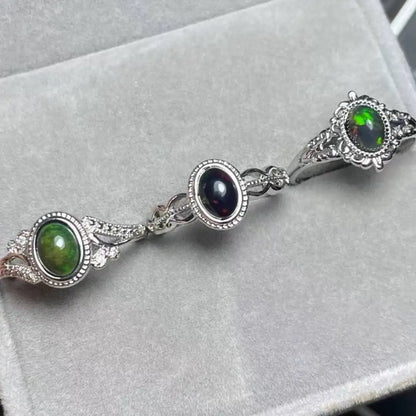 4Rings AKAC ca. 5*7mm natürlicher schwarzer Opal verstellbarer Weißkupferring Großhandel wird zufällig verschickt