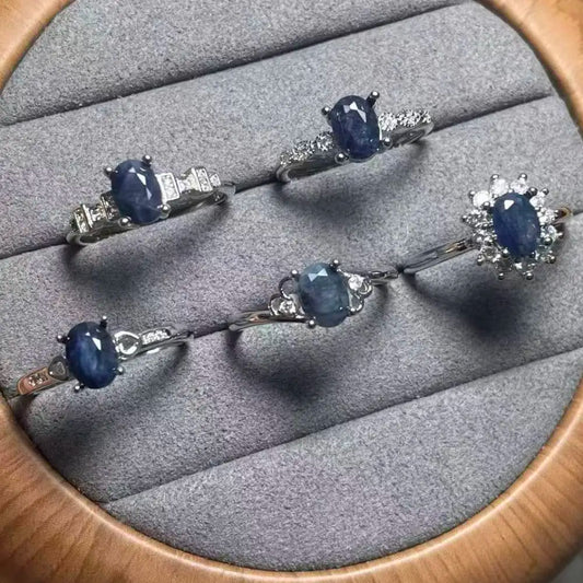 5rings ca. 5*7mm AKAC Natur niedriger Qualität schwarzer Saphir verstellbarer Ring wird zufällig versendet