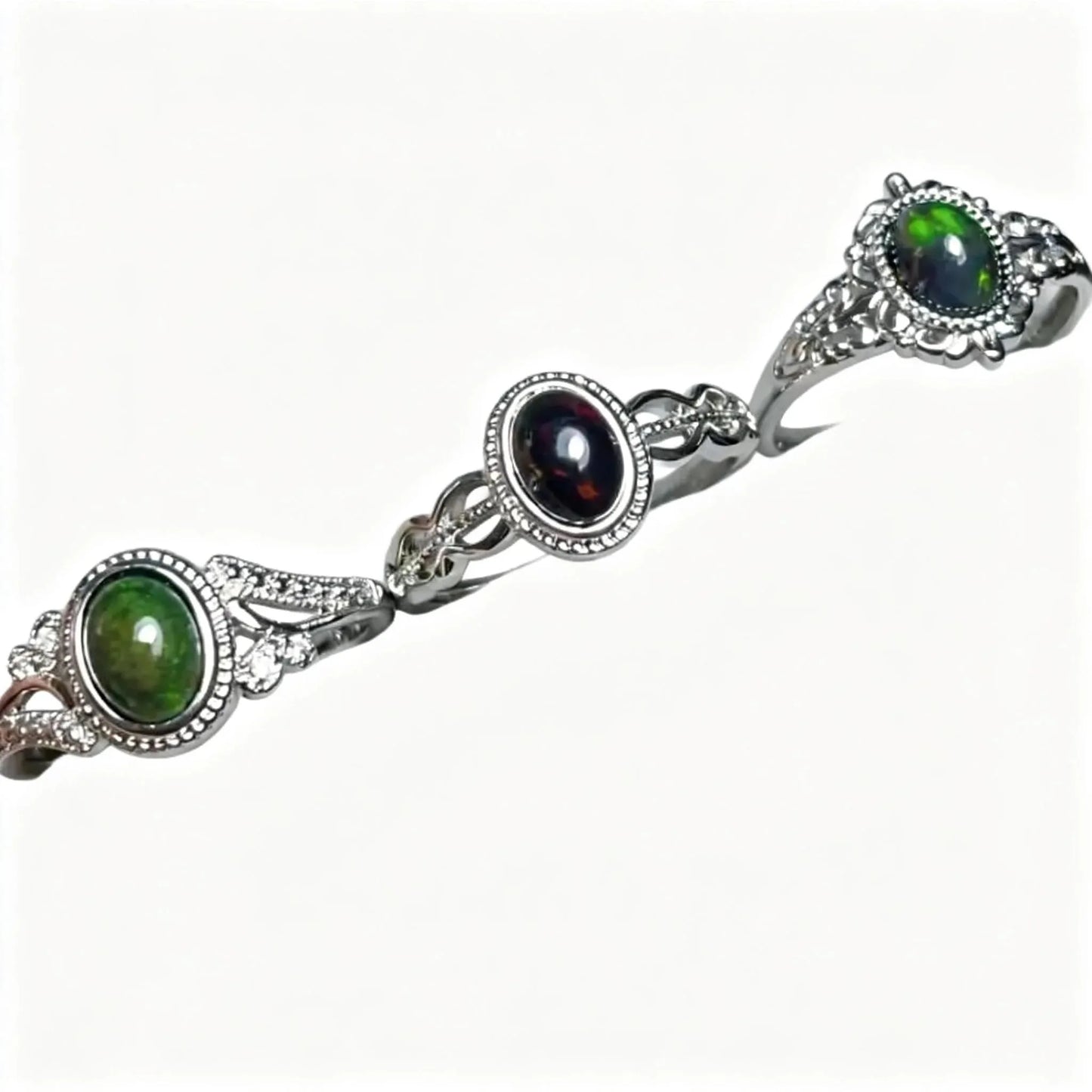 4Rings AKAC ca. 5*7mm natürlicher schwarzer Opal verstellbarer Weißkupferring Großhandel wird zufällig verschickt